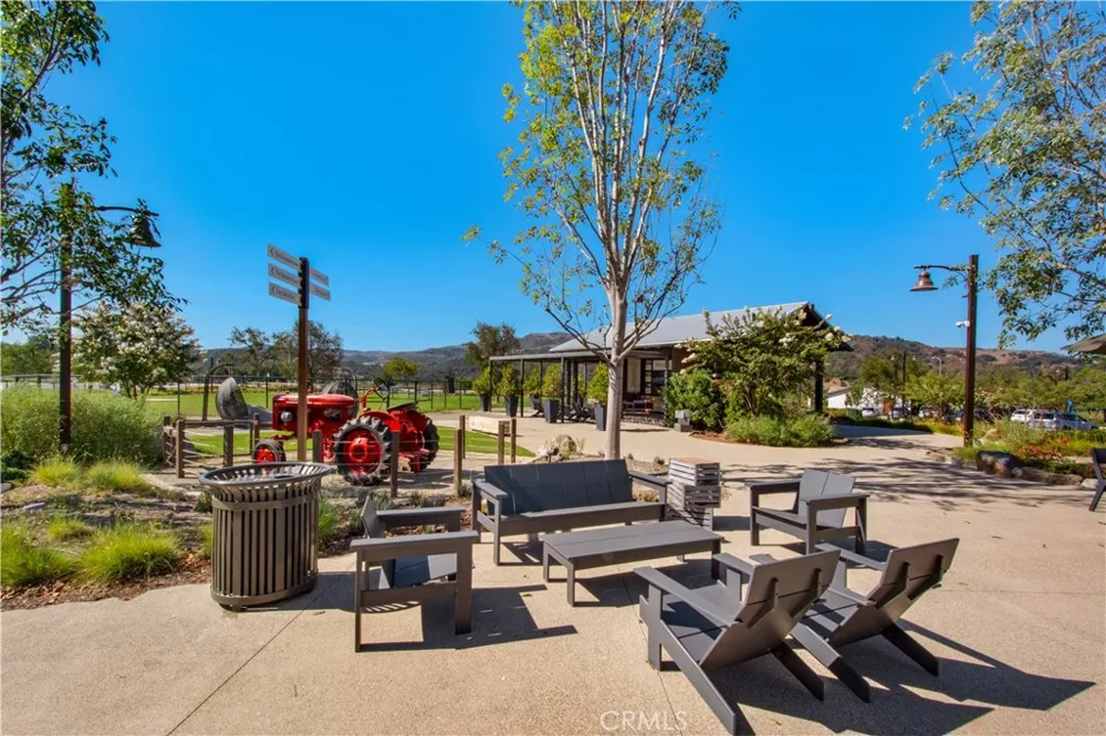 842 Sunrise Road Rancho Mission Viejo, CA 92694