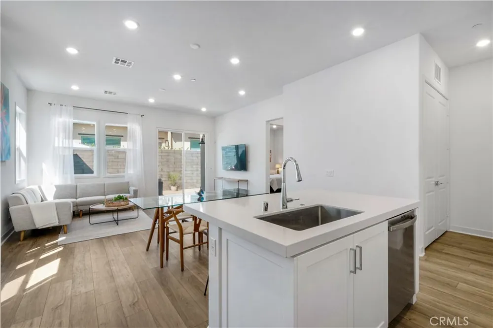 842 Sunrise Road Rancho Mission Viejo, CA 92694