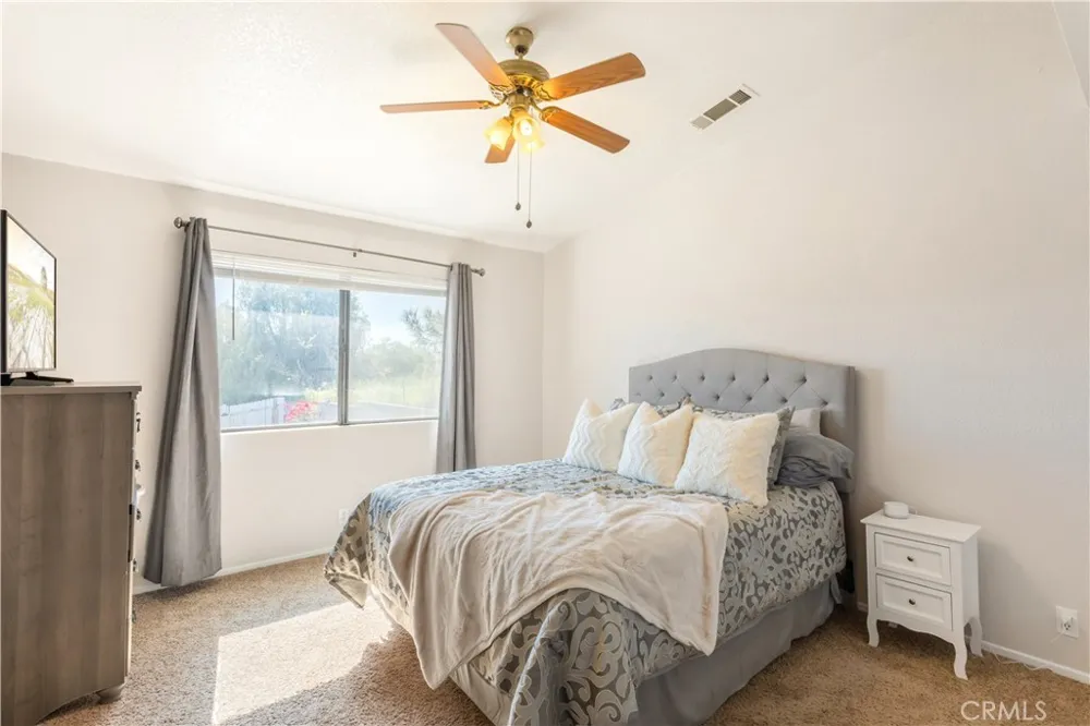 312 Lewis Lake Elsinore, CA 92530