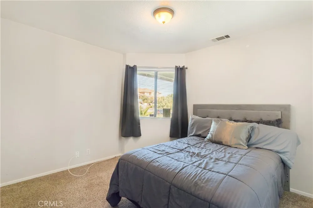 312 Lewis Lake Elsinore, CA 92530