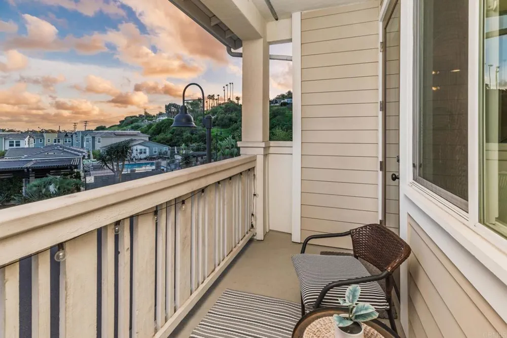 1115 Sea Glass Way Oceanside, CA 92054