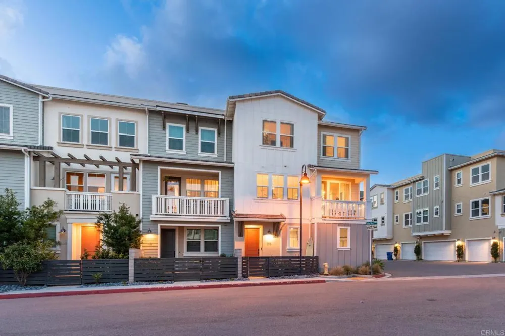 1115 Sea Glass Way Oceanside, CA 92054