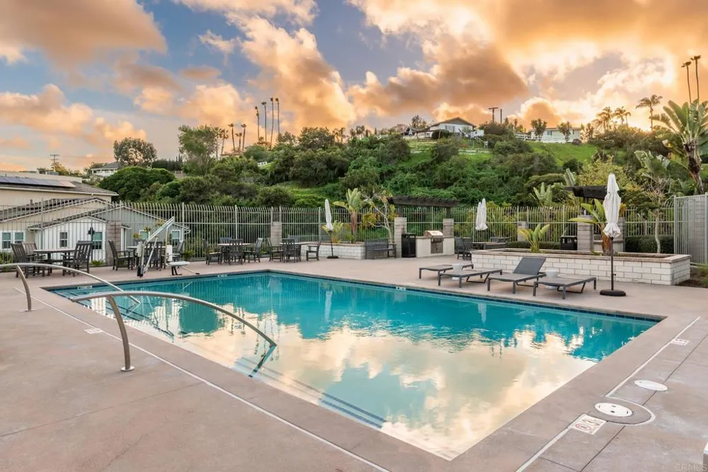 1115 Sea Glass Way Oceanside, CA 92054