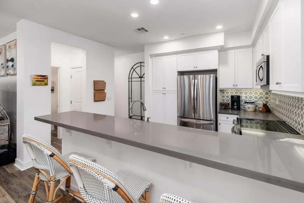 1115 Sea Glass Way Oceanside, CA 92054