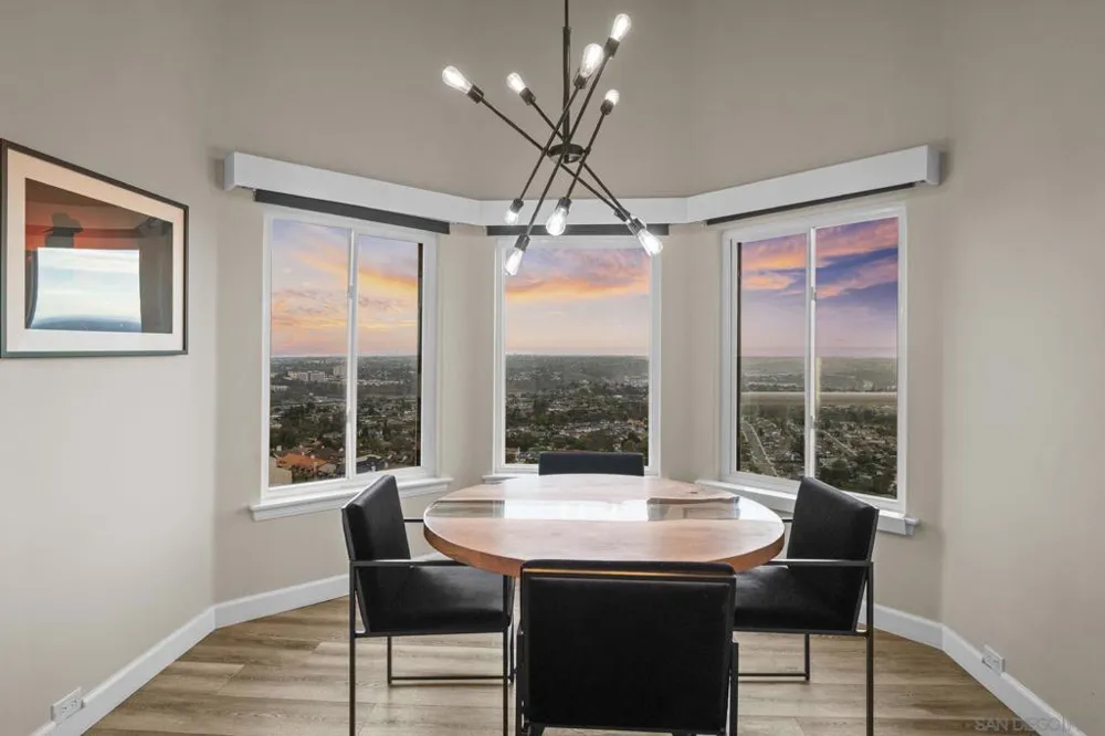 6206 Caminito Plata San Diego, CA 92120