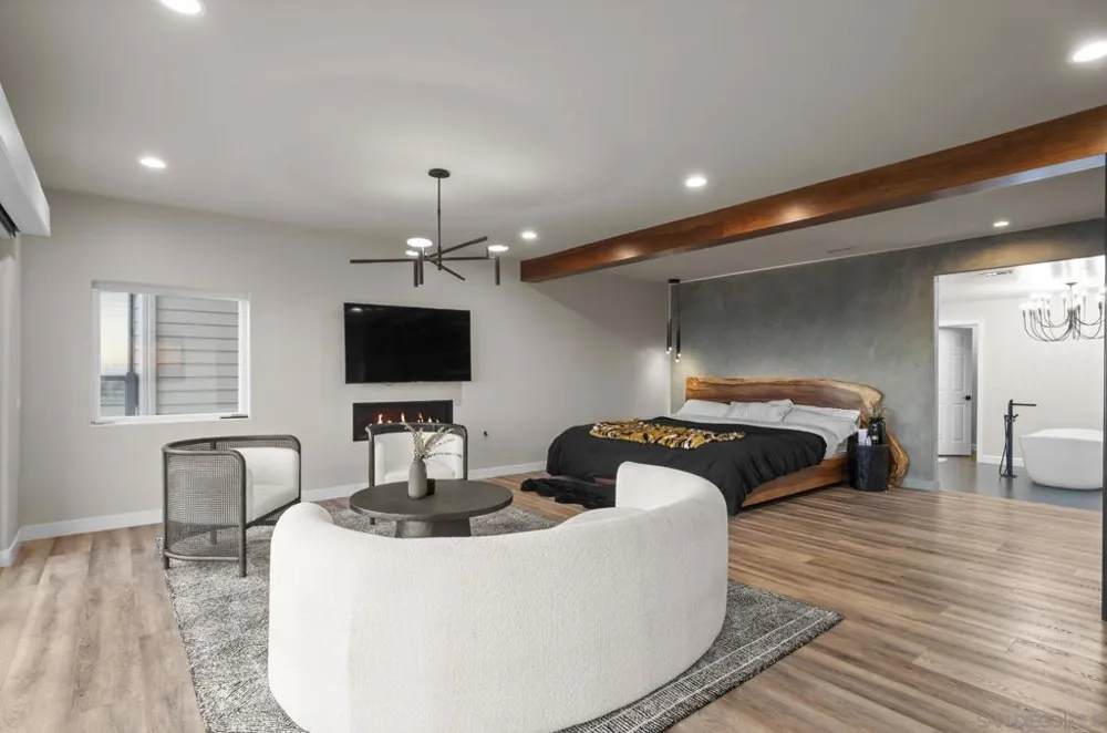 6206 Caminito Plata San Diego, CA 92120