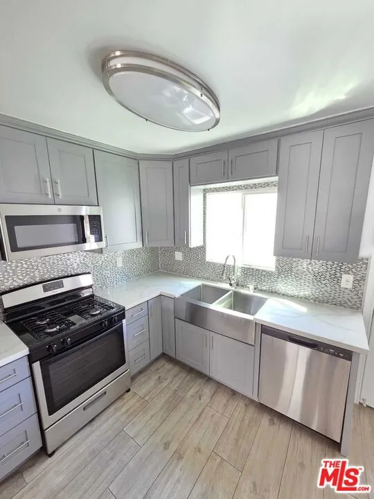 5341 Vantage Avenue #3 Valley Village, CA 91607
