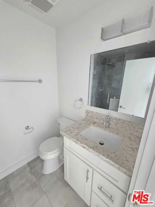 5341 Vantage Avenue #3 Valley Village, CA 91607