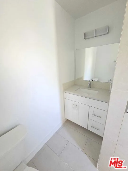 5341 Vantage Avenue #3 Valley Village, CA 91607