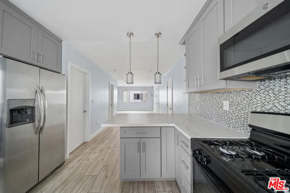 5341 Vantage Avenue #3 Valley Village, CA 91607