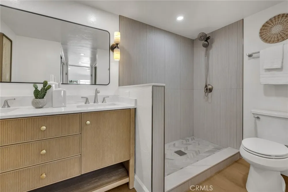 1816 Wilton Encinitas, CA 92024