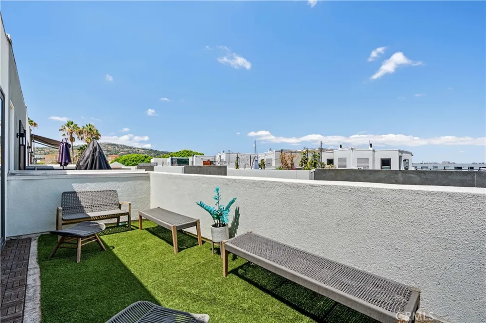 283 Dockside Lane San Pedro, CA 90731