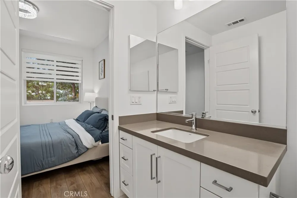 283 Dockside Lane San Pedro, CA 90731