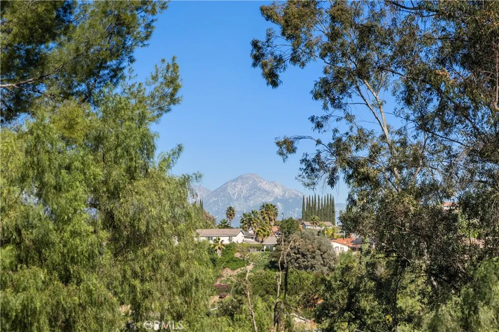 22824 Hilton Head Drive #90 Diamond Bar, CA 91765