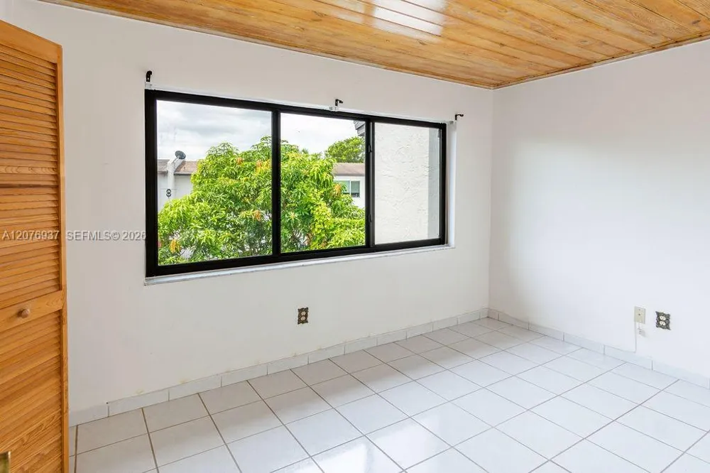 11312 SW 67th Ter Miami, FL 33173