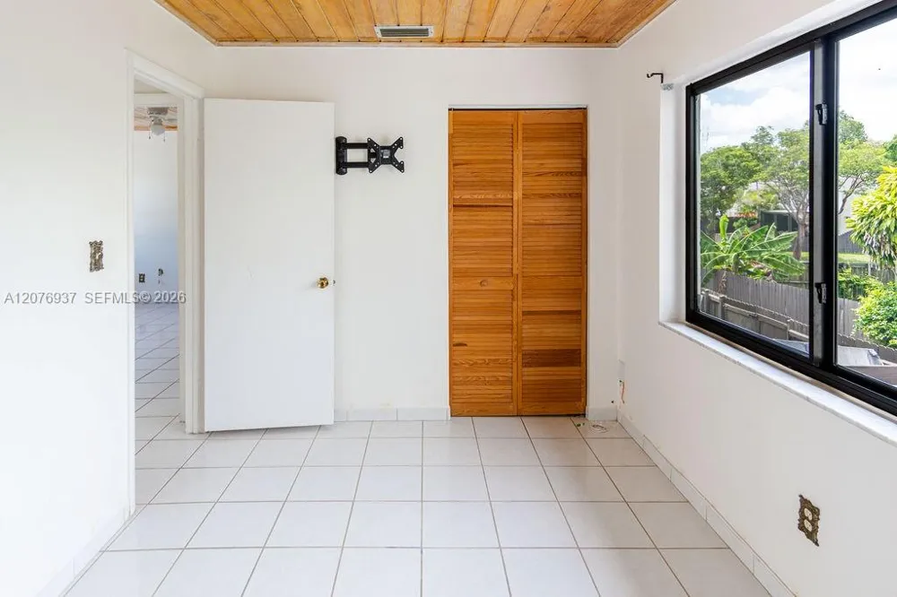 11312 SW 67th Ter Miami, FL 33173