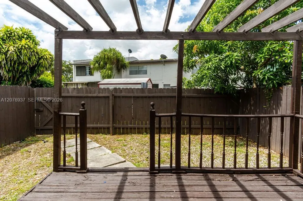11312 SW 67th Ter Miami, FL 33173