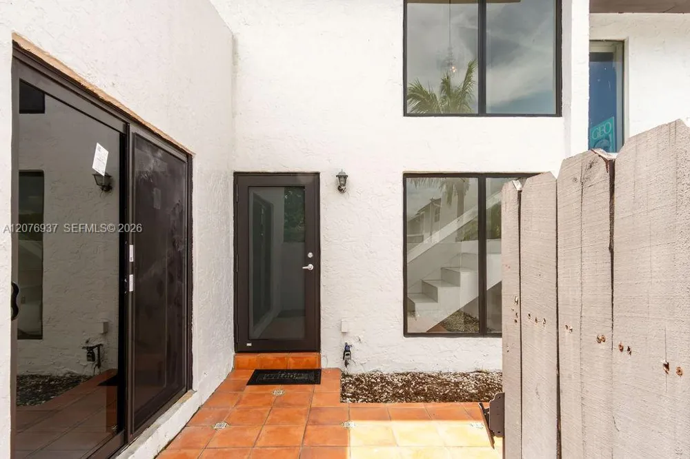 11312 SW 67th Ter Miami, FL 33173