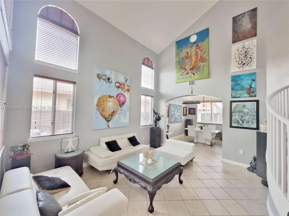 2105 NE 38th Rd Homestead, FL 33033