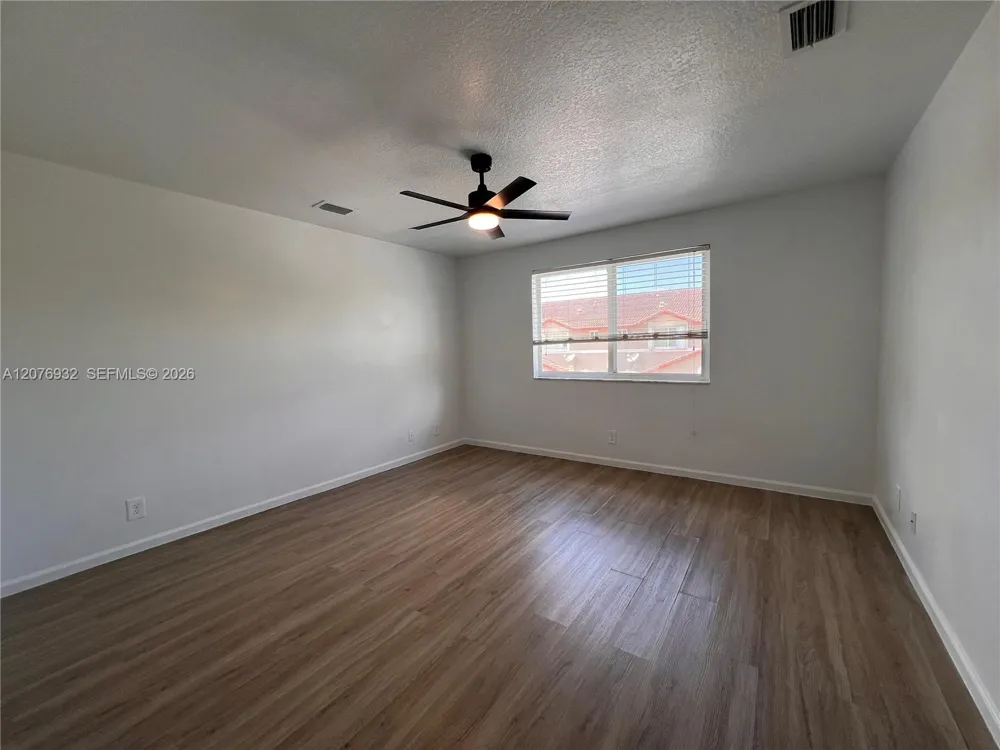 3102 Coral Ridge Dr #3102 Coral Springs, FL 33065