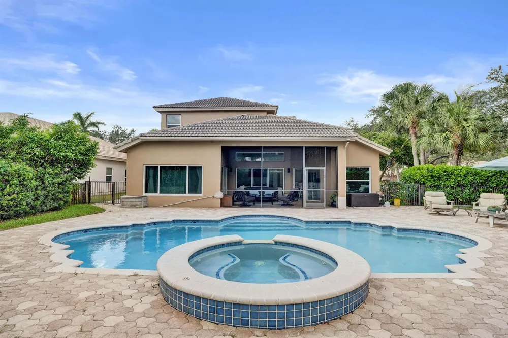 11329 NW 65TH Manor Parkland, FL 33076