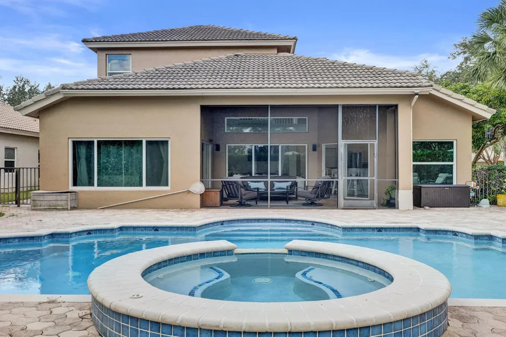 11329 NW 65TH Manor Parkland, FL 33076