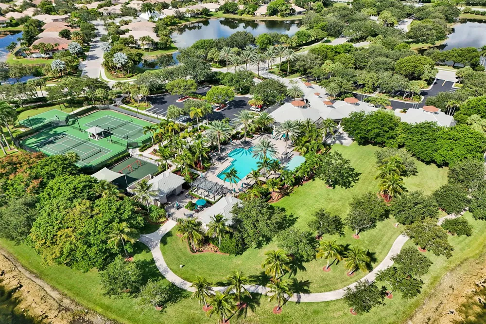 11329 NW 65TH Manor Parkland, FL 33076