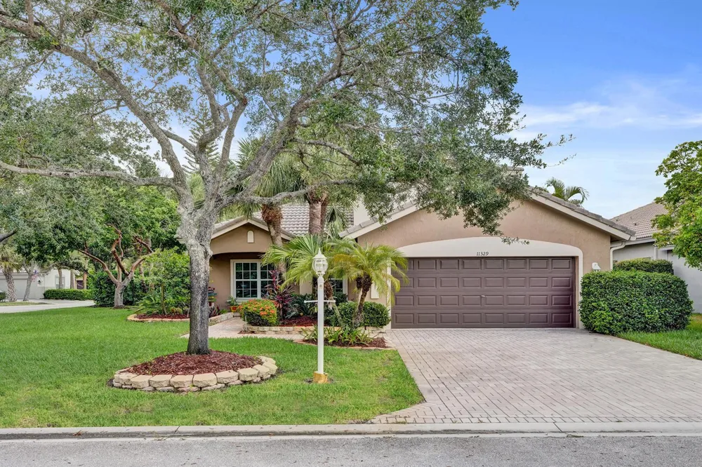 11329 NW 65TH Manor Parkland, FL 33076