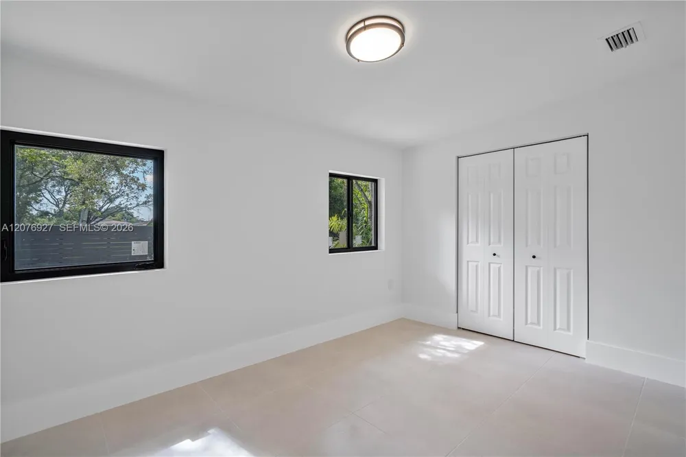 490 NE 141st #490 North Miami, FL 33161