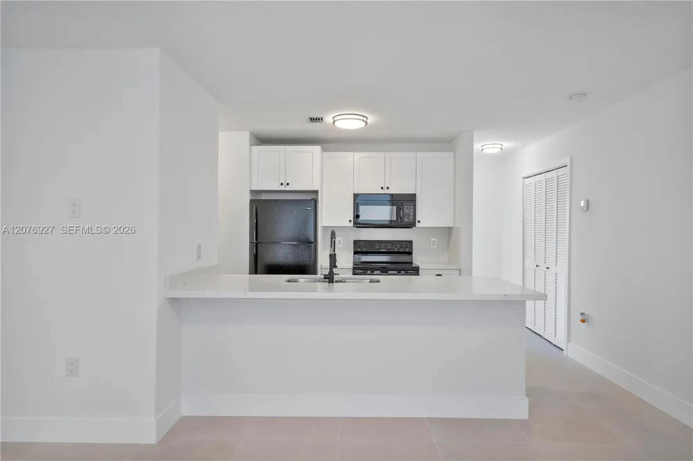 490 NE 141st #490 North Miami, FL 33161