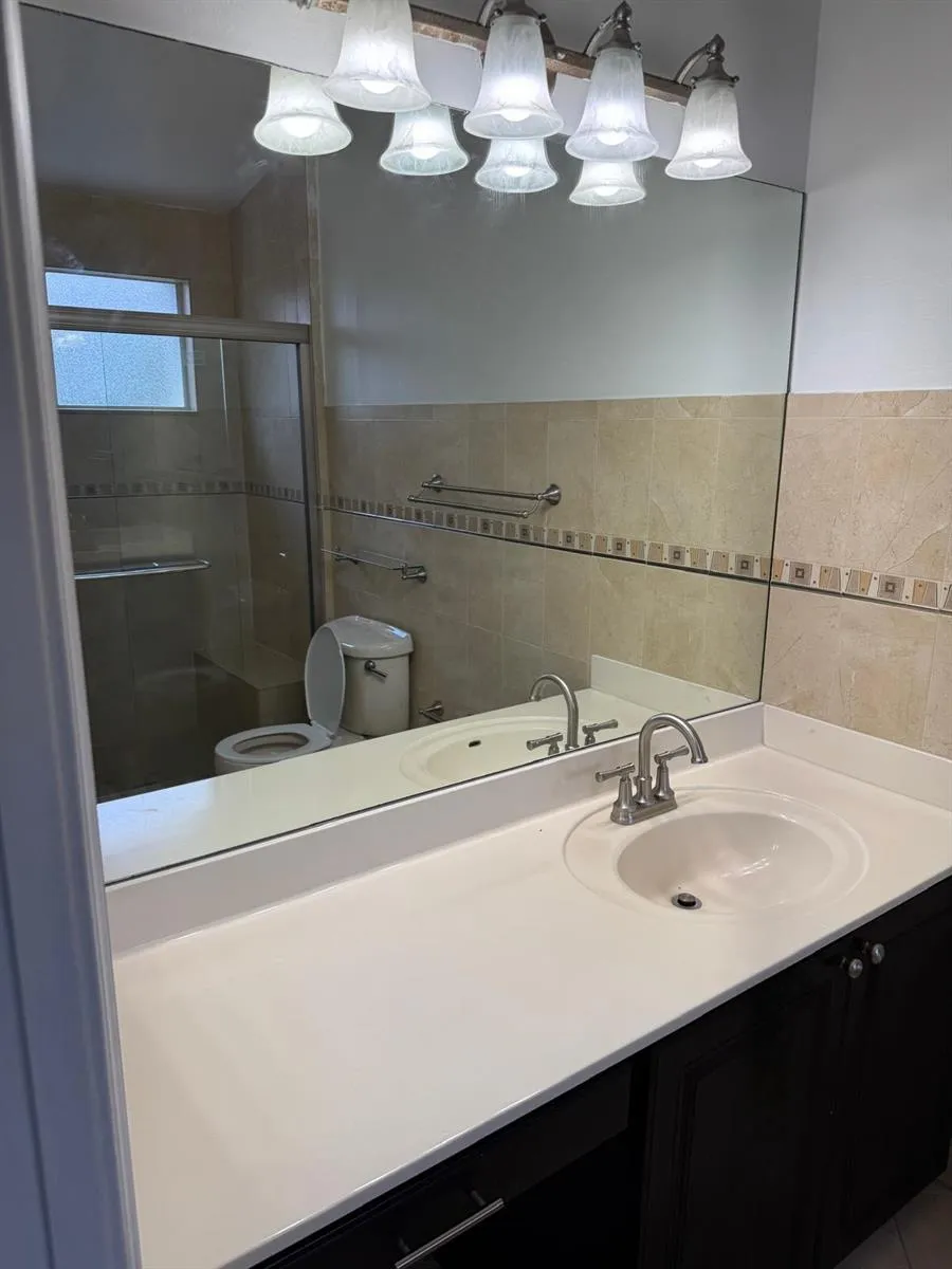 21162 VIA EDEN Boca Raton, FL 33433