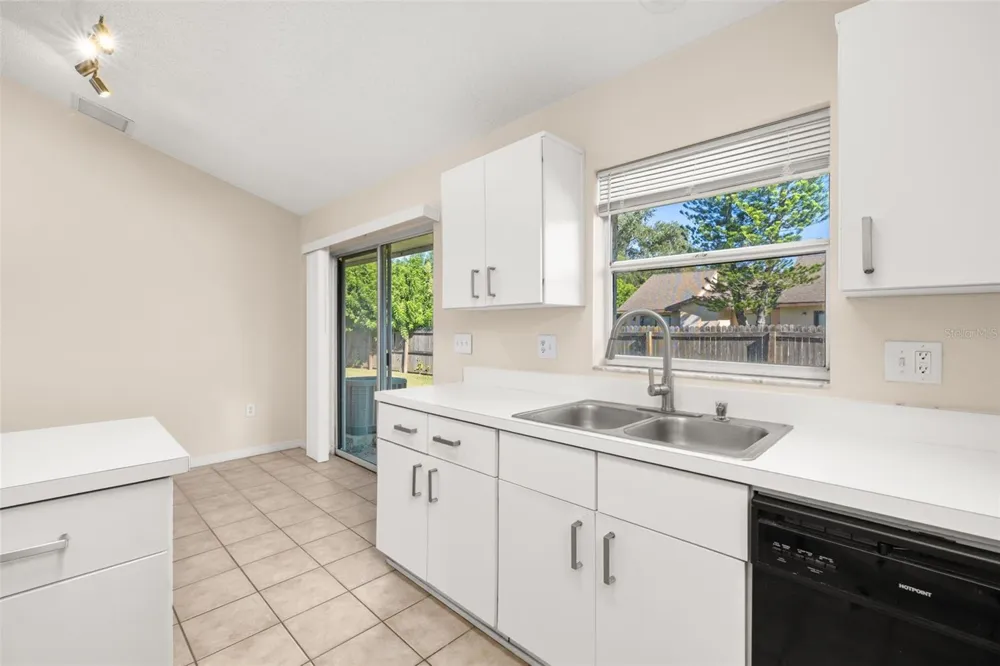 3141 ENCLAVE COURT Kissimmee, FL 34746
