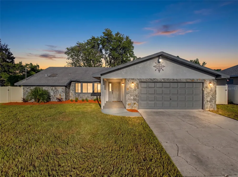 5442 PARNELL AVENUE Spring Hill, FL 34608