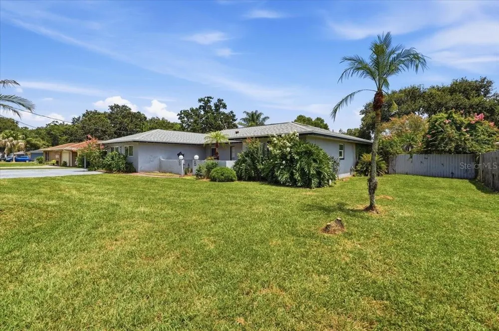 543 STATE ROAD 559 Auburndale, FL 33823