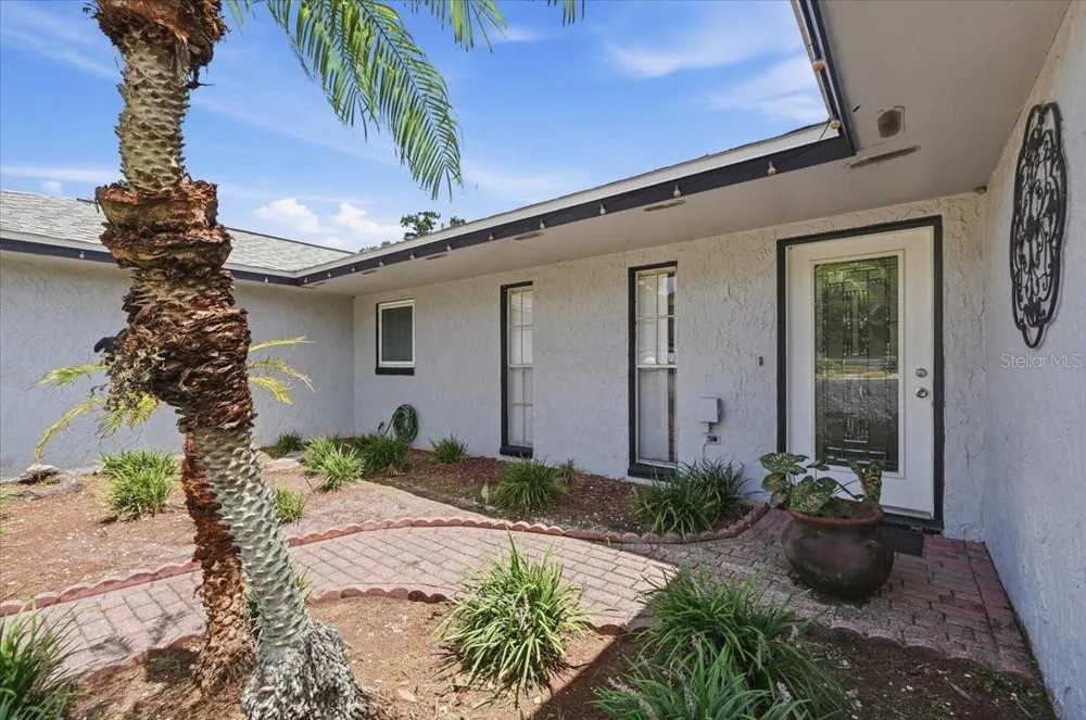 543 STATE ROAD 559 Auburndale, FL 33823