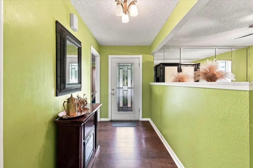 543 STATE ROAD 559 Auburndale, FL 33823