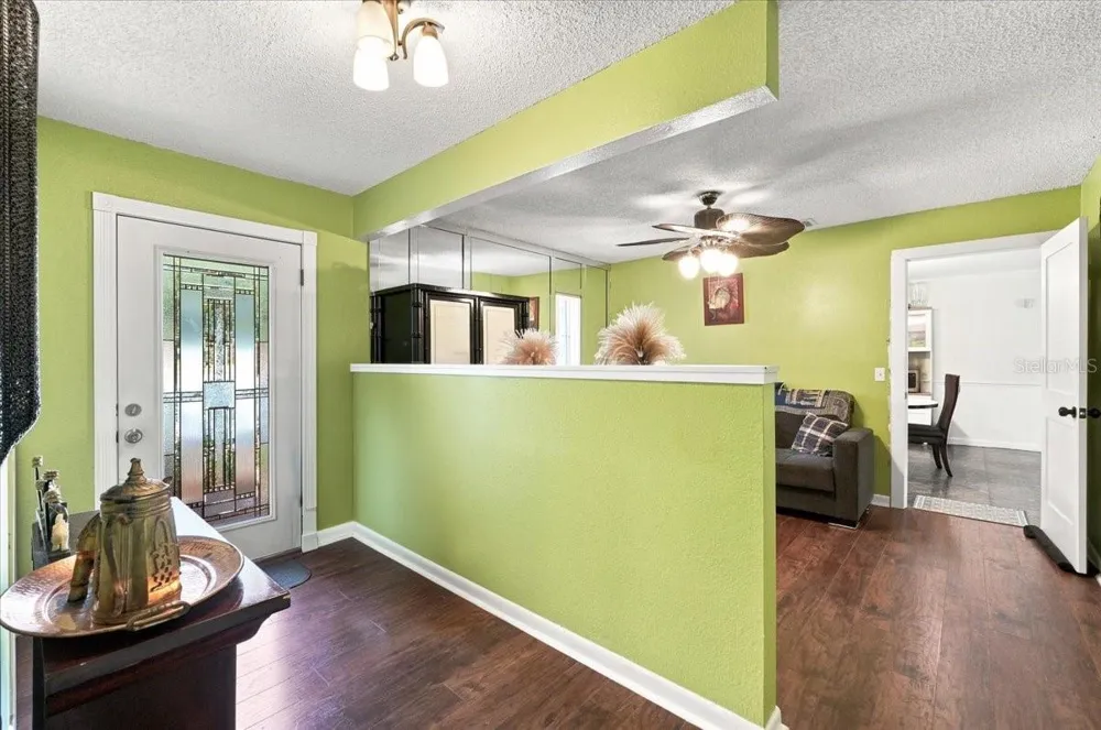 543 STATE ROAD 559 Auburndale, FL 33823