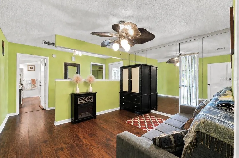 543 STATE ROAD 559 Auburndale, FL 33823