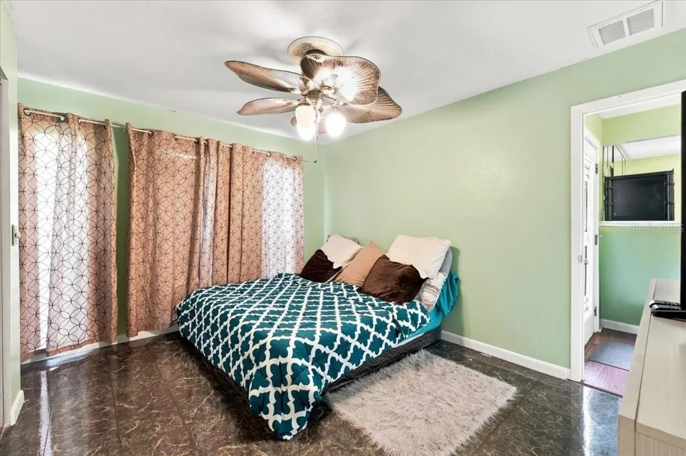 543 STATE ROAD 559 Auburndale, FL 33823