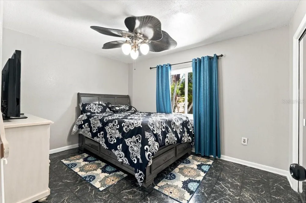 543 STATE ROAD 559 Auburndale, FL 33823