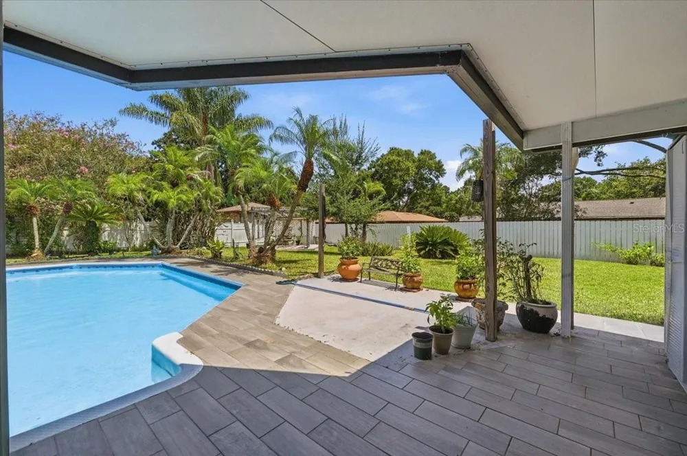 543 STATE ROAD 559 Auburndale, FL 33823