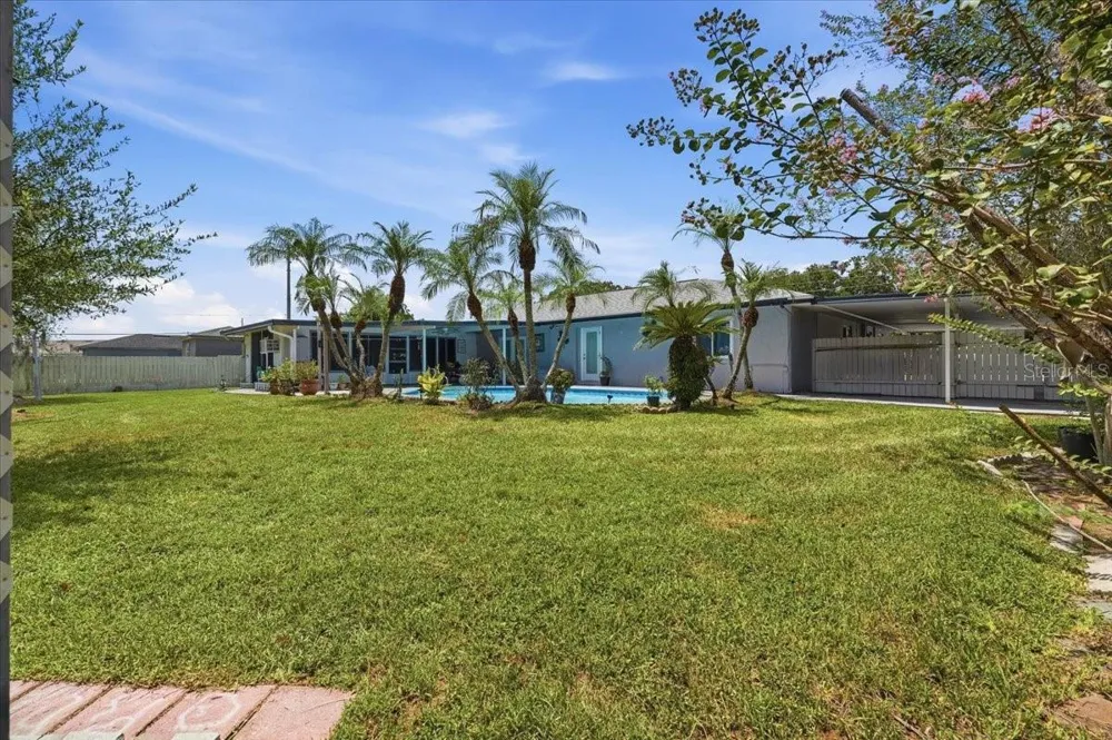 543 STATE ROAD 559 Auburndale, FL 33823