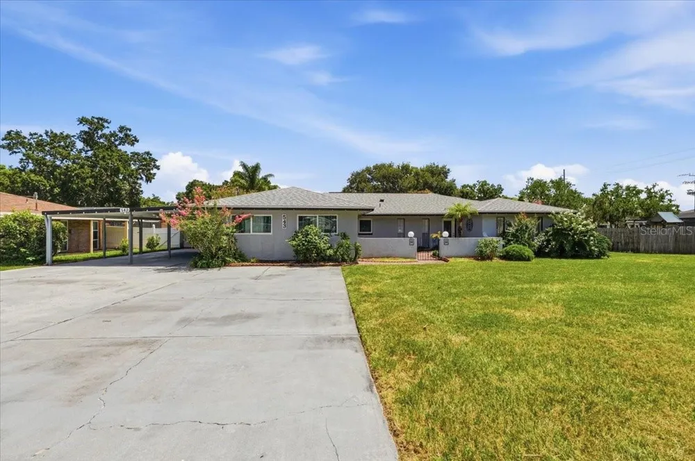 543 STATE ROAD 559 Auburndale, FL 33823