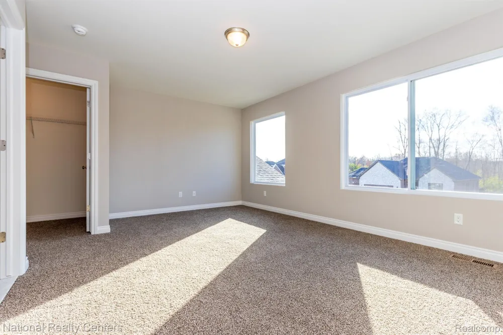 5583 Morgan Lake Drive Independence Charter Township, MI 48348