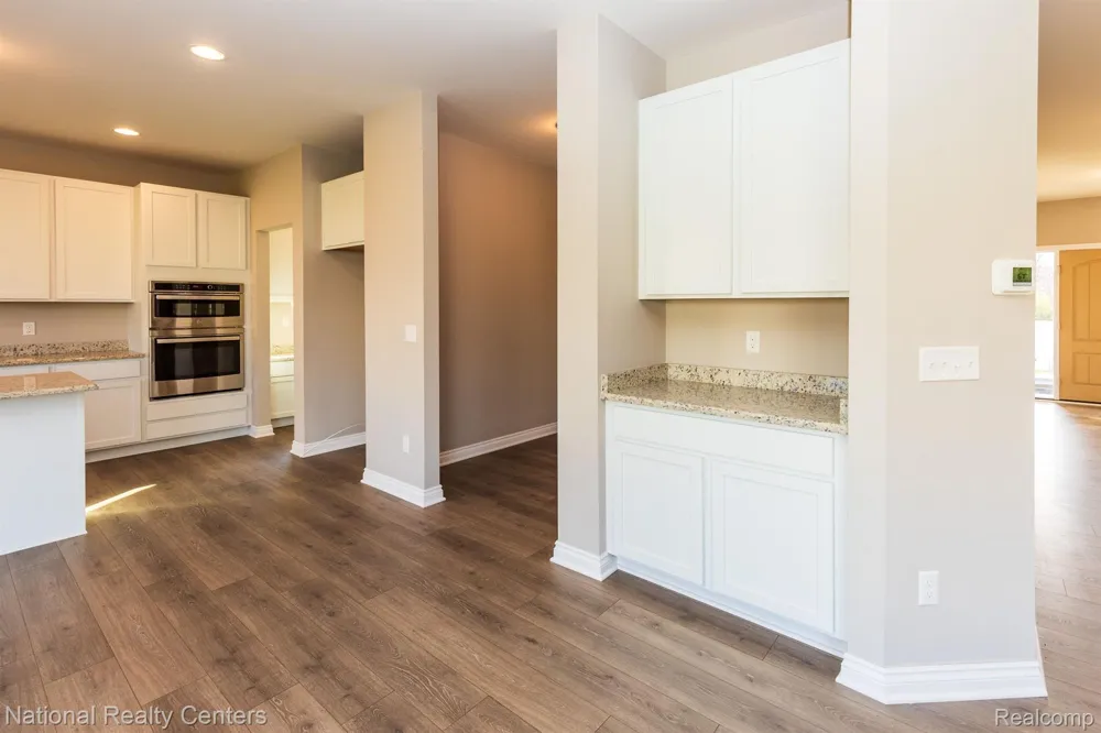 5583 Morgan Lake Drive Independence Charter Township, MI 48348