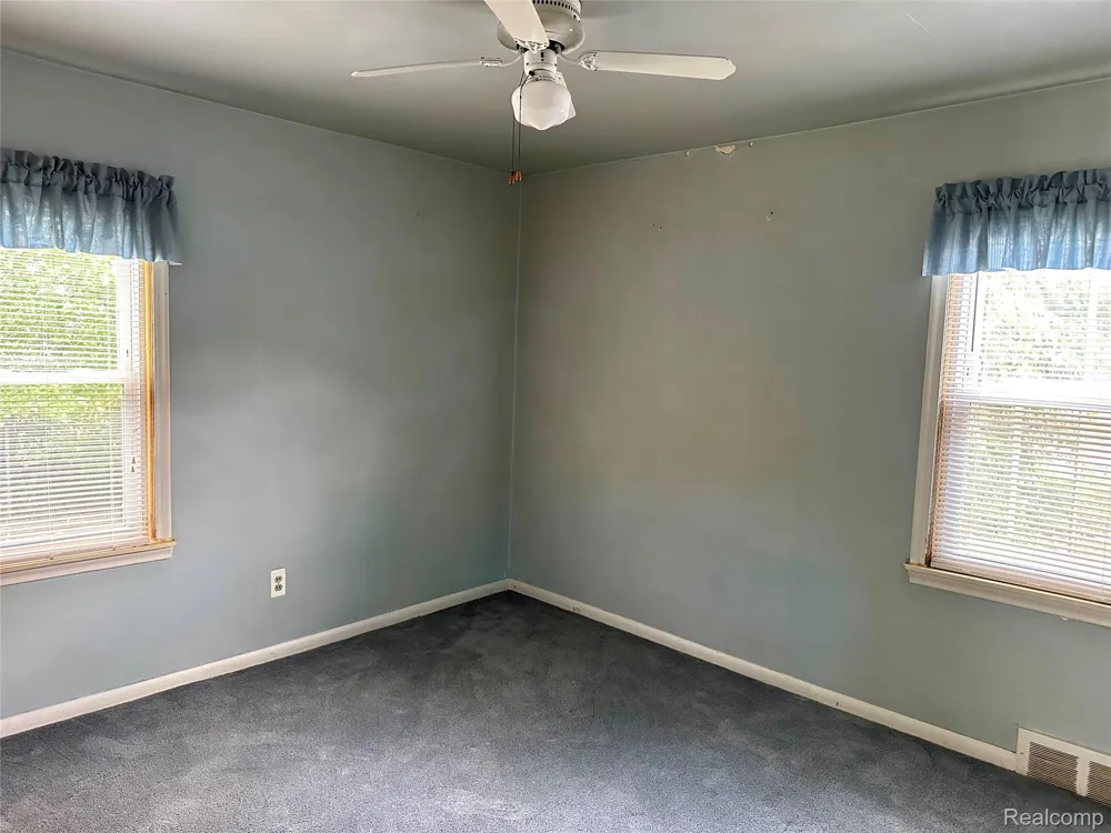 11465 Leverne Road Redford Charter Township, MI 48239