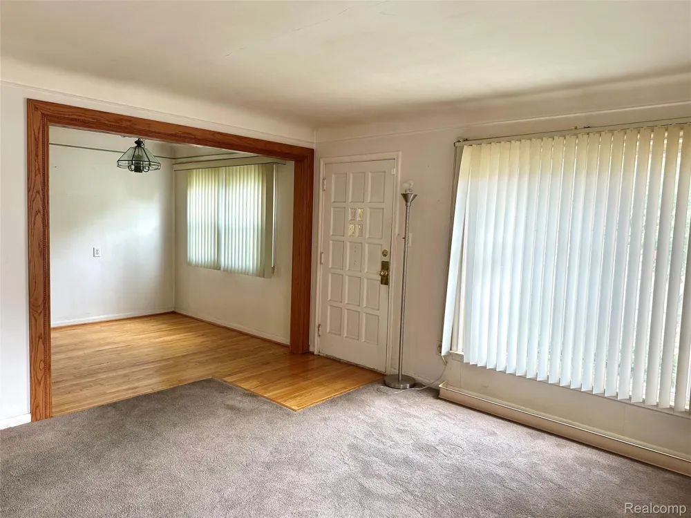 11465 Leverne Road Redford Charter Township, MI 48239