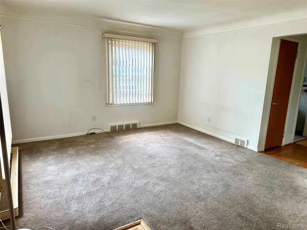 11465 Leverne Road Redford Charter Township, MI 48239