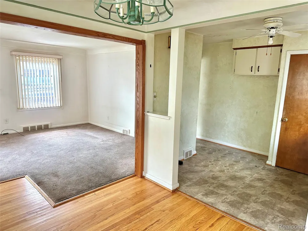 11465 Leverne Road Redford Charter Township, MI 48239