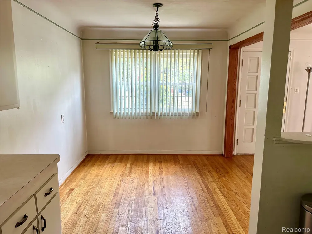 11465 Leverne Road Redford Charter Township, MI 48239